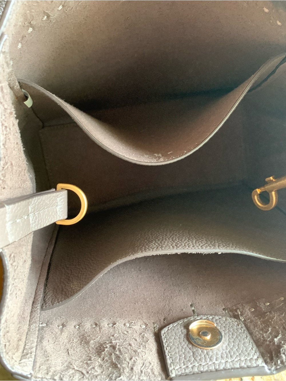 Tory Burch Taupe Pebbled Leather Shoulder Bag - Picture 10 of 16